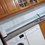شقة Ti Laura