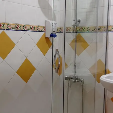 Ti Laura *